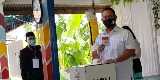 Kotak Kosong Mendapat 15 Suara di TPS Calon Wali Kota Semarang Hendi