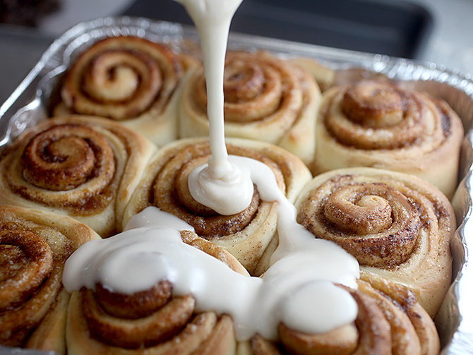 3 resep cinnamon rolls ala cafeacute empuk lezat dan mudah dipraktikkan