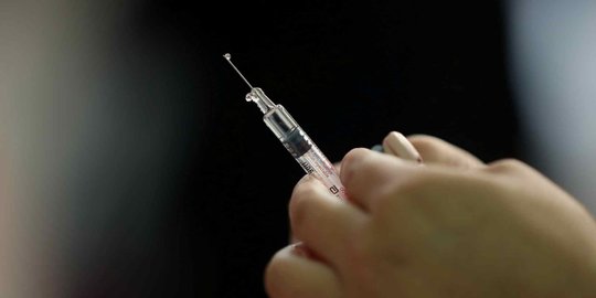 Jubir Vaksin Covid-19: Vaksinasi Tergantung Hasil Uji Klinis Tahap III, BPOM dan MUI