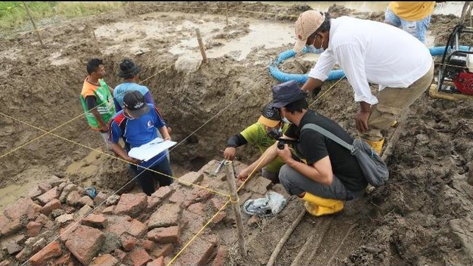 penemuan struktur candi di indramayu
