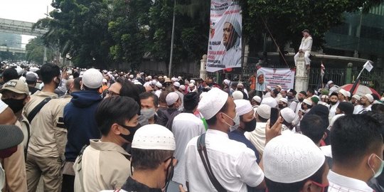 Ketua Umum dan Laskar FPI Kembali Lanjutkan Pemeriksaan Kasus Kerumunan