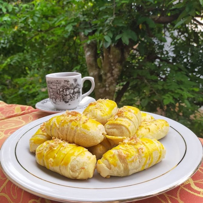 7 cara membuat bolen pisang lembut dan legit mudah dipraktikkan