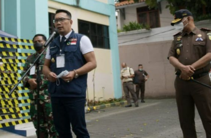 ridwan kamil setelah pengambilan sample darah