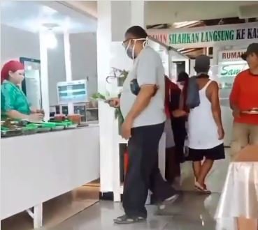 bos ajak makan pegawai