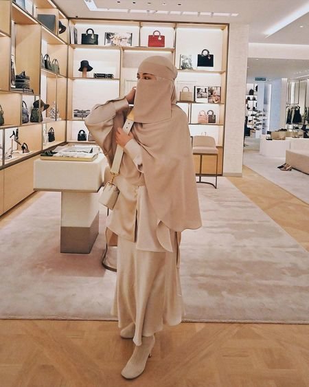 neelofa