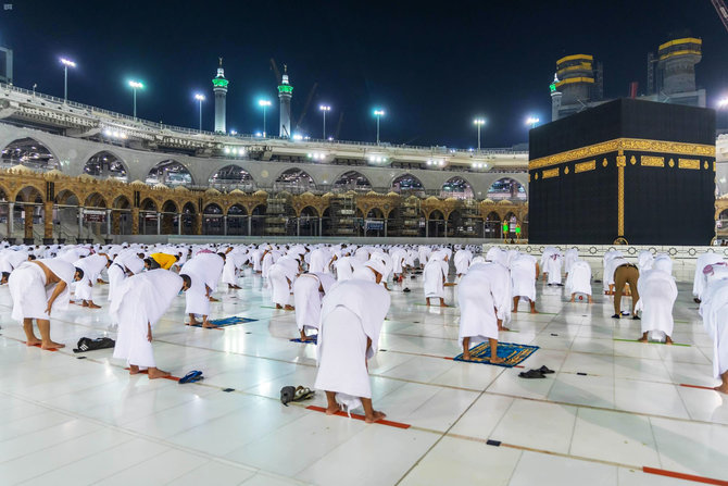 masjidil haram kembali dibuka untuk jemaah umrah dari luar negeri