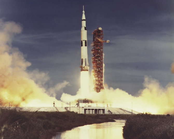 Sejarah rilis Apollo 8 pada 21 Desember