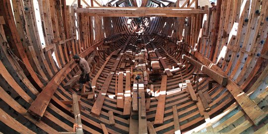 Intip Pembuatan Ceiba, Kapal Bertenaga Angin dan Panel Surya di Kosta Rika