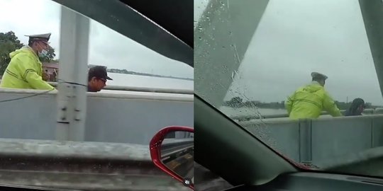 Viral Video Polisi Terjang Hujan Bantu Difabel Seberangi Jembatan, Tuai Pujian