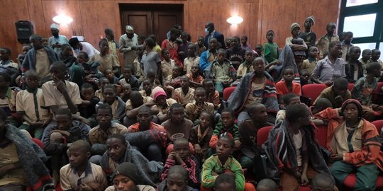 penculikan kembali terjadi di nigeria, pasukan keamanan berhasil selamatkan 80 siswa