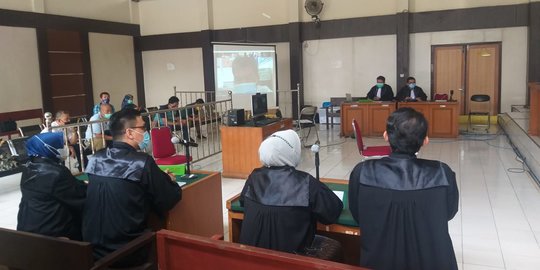 Sidang Perdana Korupsi Lahan Kuburan, Wabup OKU Didakwa Pasal Berlapis