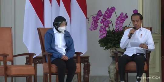 Usai Dilantik, Risma Diberi Tugas Jokowi Realisasi Bantuan Sosial 2021