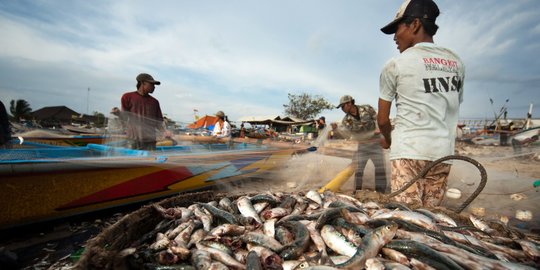 Usai Dilantik, Menteri KKP Wahyu Trenggono Ingin Keliling Indonesia Bertemu Nelayan