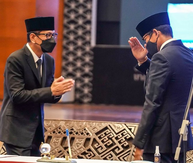 sandiaga uno dilantik jadi menteri pariwisata dan ekonomi kreatif