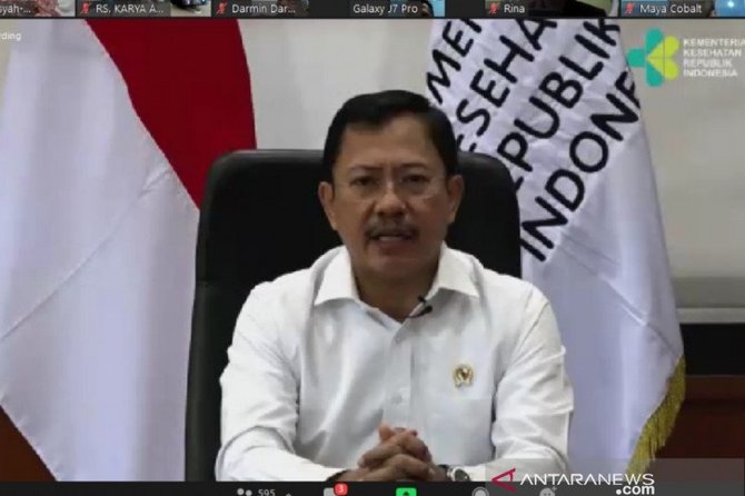 menteri kesehatan menkes terawan agus putranto berbicara dalam acara doa perawat untuk negeri secara virtual