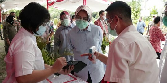 Perayaan Natal Digelar Offline & Online, Airin Minta Disiplin Prokes Tetap Diterapkan