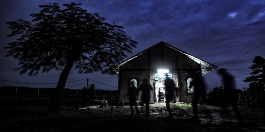 Jemaat HKBP Filadelfia Jalani Malam Natal Tanpa Gereja