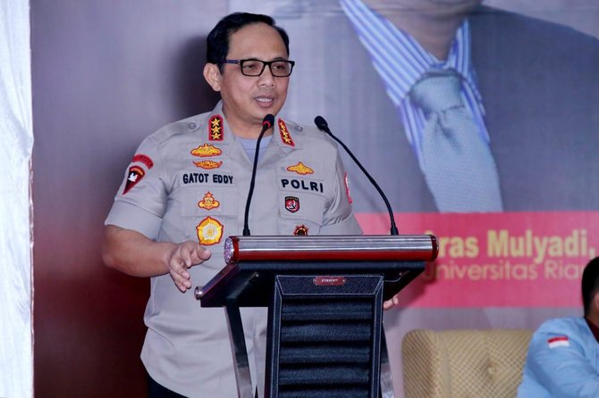 wakapolri komjen gatot eddy pramono