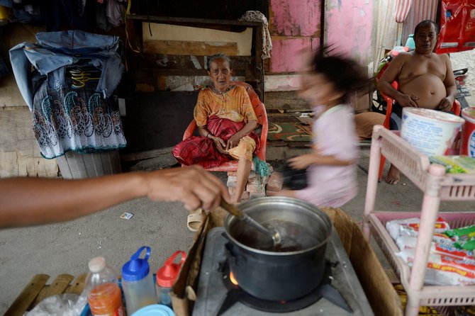 foto esai kemiskinan jakarta