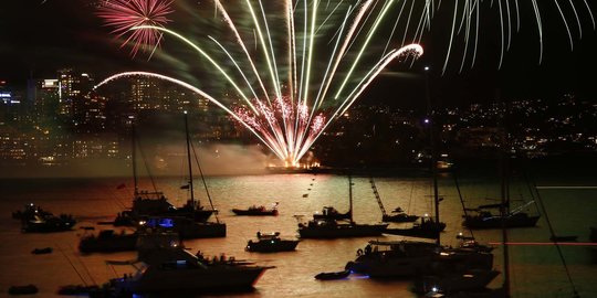 Sydney Larang Perayaan Malam Tahun Baru, Kerumunan Dibatasi 50 Orang