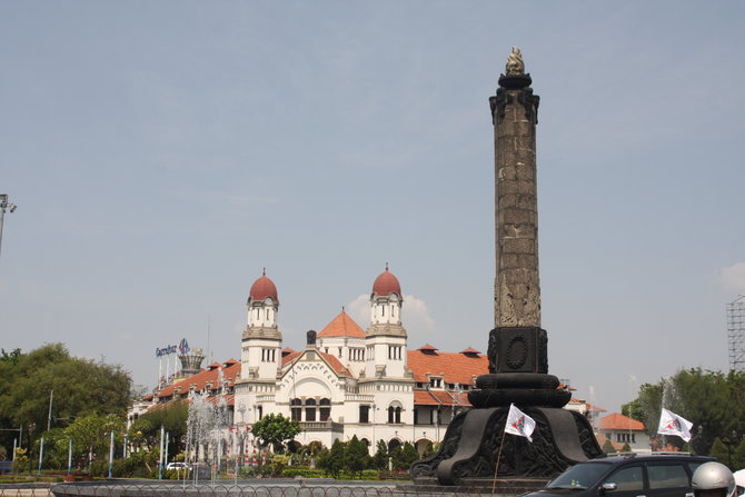 tugu muda semarang