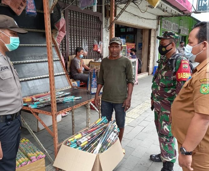 antisipasi perayaan tahun baru 2021 polsek medan baru lakukan langkah ini