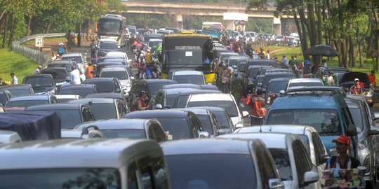 Kemacetan di Puncak Disebut Tak Bisa Diselesaikan Hanya dari Transportasi