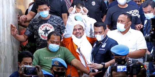 Tunggu Salinan Putusan, Penggugat Kasus Chat Mesum Rizieq Koordinasi dengan Polisi