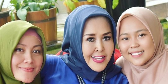 Jarang Tampil di Layar Kaca, Ini Potret Terbaru Pedangdut Senior Ayu Soraya