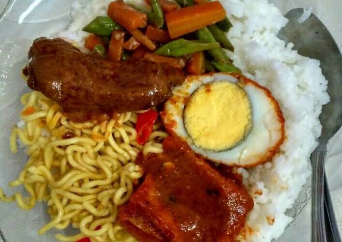 makanan bumbu bali