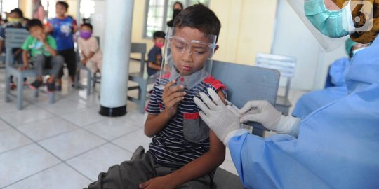 Bisakah Vaksin Covid-19 Diberikan ke Anak di Indonesia?