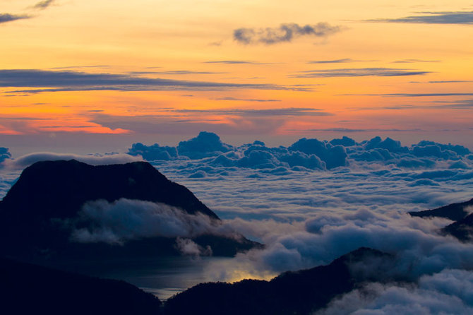 wisata gunung di indonesia