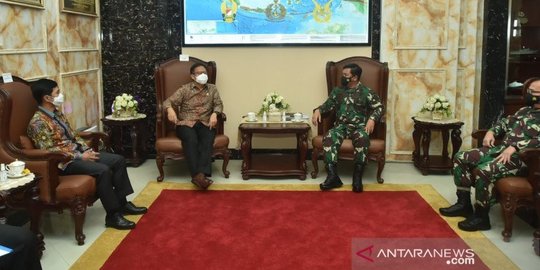 Bertemu Menkes, Panglima TNI Siap Sukseskan Vaksinasi Covid-19