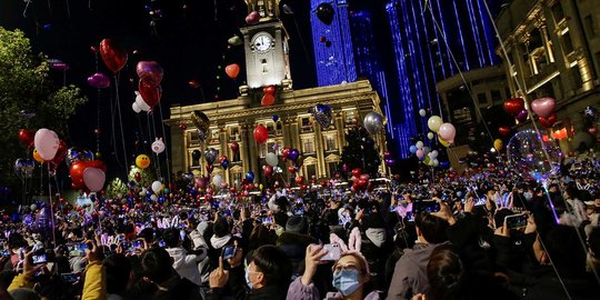 Meriahnya Pesta Tahun Baru di Wuhan Saat Pandemi Covid-19