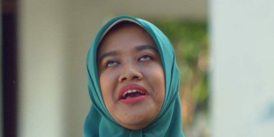 Sosok Viral Lucu 2020 Risa Culametan Hingga Bu Tejo Tilik Merdeka Com
