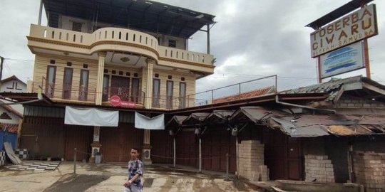 Kesaksian Kepala Dusun Saat Polisi Tangkap Pembuat Parodi Indonesia Raya