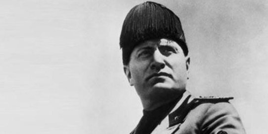 Sejarah 3 Januari, Deklarasi Pemerintahan Diktator Fasis Italia oleh Benito Mussolini