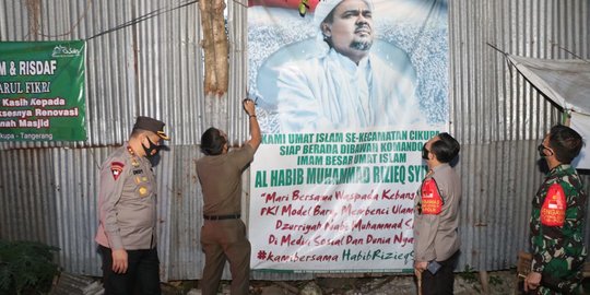 Mantan Ketua MK: UU Tak Wajibkan Ormas Harus Terdaftar atau Berbadan Hukum