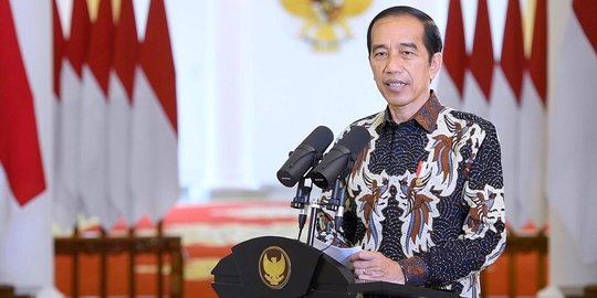 Jokowi Soal Bansos Corona: Tunai Rp300.000, Utuh Jangan Ada Potongan