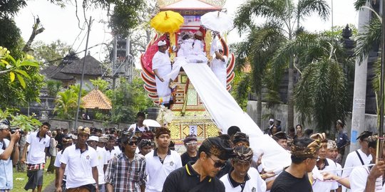 Banyak Acara Pernikahan dan Ngaben, Kasus Covid-19 di Denpasar Meningkat