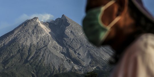 BPPTKG: Gunung Merapi Mengeluarkan Guguran Diduga Lava Pijar