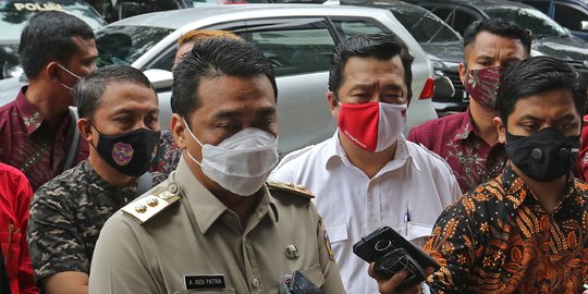 Wagub DKI Sebut Warga yang Menolak Vaksinasi Covid-19 akan Didenda Rp5 Juta