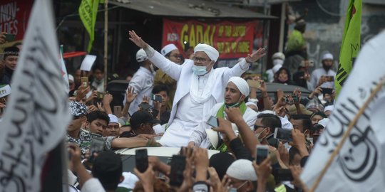 Kuasa Hukum Polisi Sebut Rizieq Sempat Tolak Tanda Tangan Surat Penangkapan & BAP