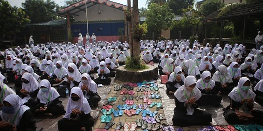 50 Kata  Mutiara Santri  Bijak dan Bikin Hati Selalu Damai 