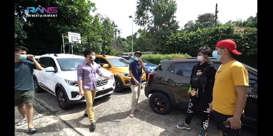 Awalnya Beli 2 Mobil Baru, Raffi Ahmad Kaget Saat Rudi Salim Kirim 20 Mobil ke Rumah