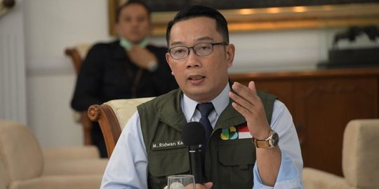 Ridwan Kamil Harap Tak Ada Nakes Menolak Vaksinasi Covid-19