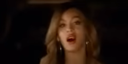 Beyonce speak my mind. Линда Харрисон голышом. No ordinary Family - Pilot.