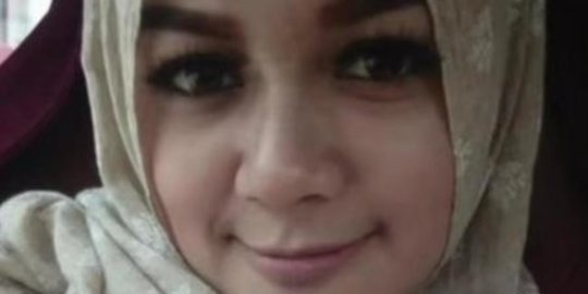 4 Potret Yenna Rachman, Cewek yang Viral karena Jadi Glowing Berkat Ruqyah