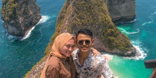 Jadi Prajurit TNI dan Pemain Bola, Begini Keseharian Serda Dimas Drajad Bersama Istri