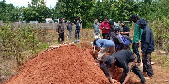 Dua Terduga Teroris yang Tewas Tertembak Dimakamkan di Gowa